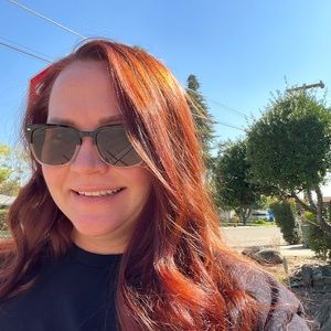 Meet your Posher, Anne